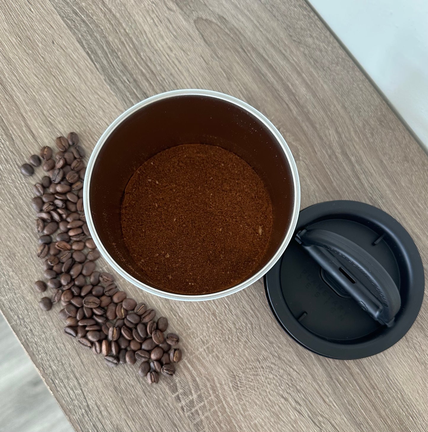 Blue Walrus Airscape® 32oz Canister
